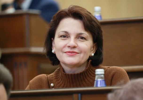 Анна Галицкая: «Мы должны слушать и слышать друг друга»