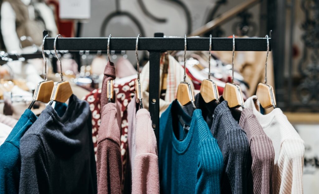 O’STIN массово закрывает магазины и сокращает персонал: что ждет покупателей в Алтайском крае?